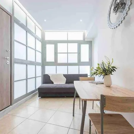 In The Heart Of Kallithea Apartment *